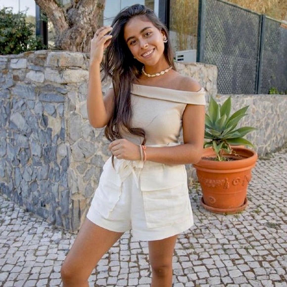 Zara Ribbed Off-The-Shoulder Top - Picture 2 of 8